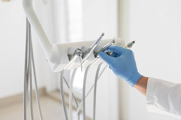 24/7 Emergency Teeth Cleaning And Checkup experts in Glendale, CA